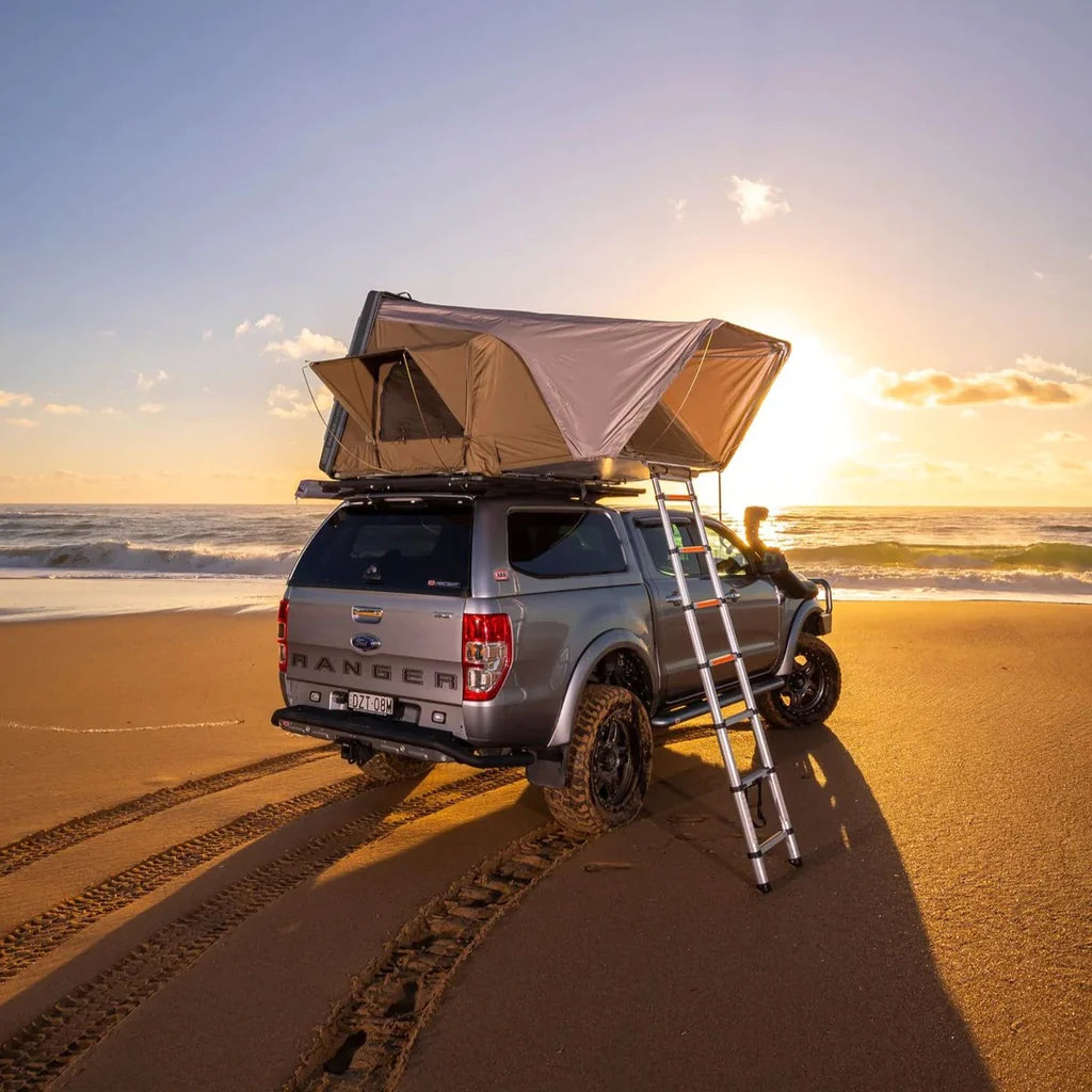 esperance rooftop tent ARB Esperance Compact Hard Shell Rooftop Tent 802200
